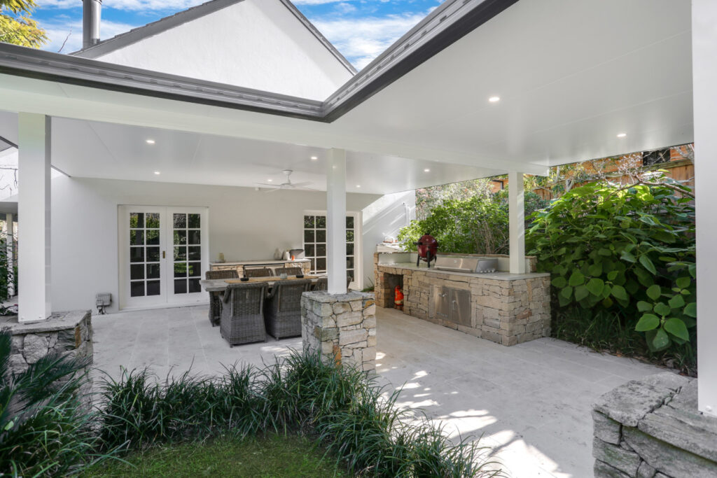 insulated white patio