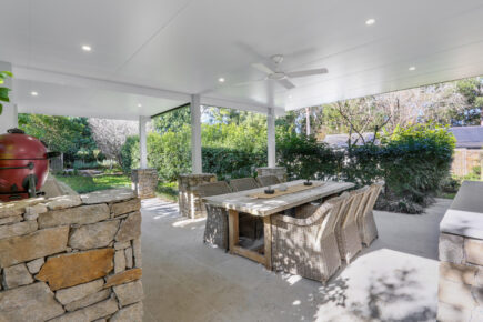 insulated outdoor hamptons patio