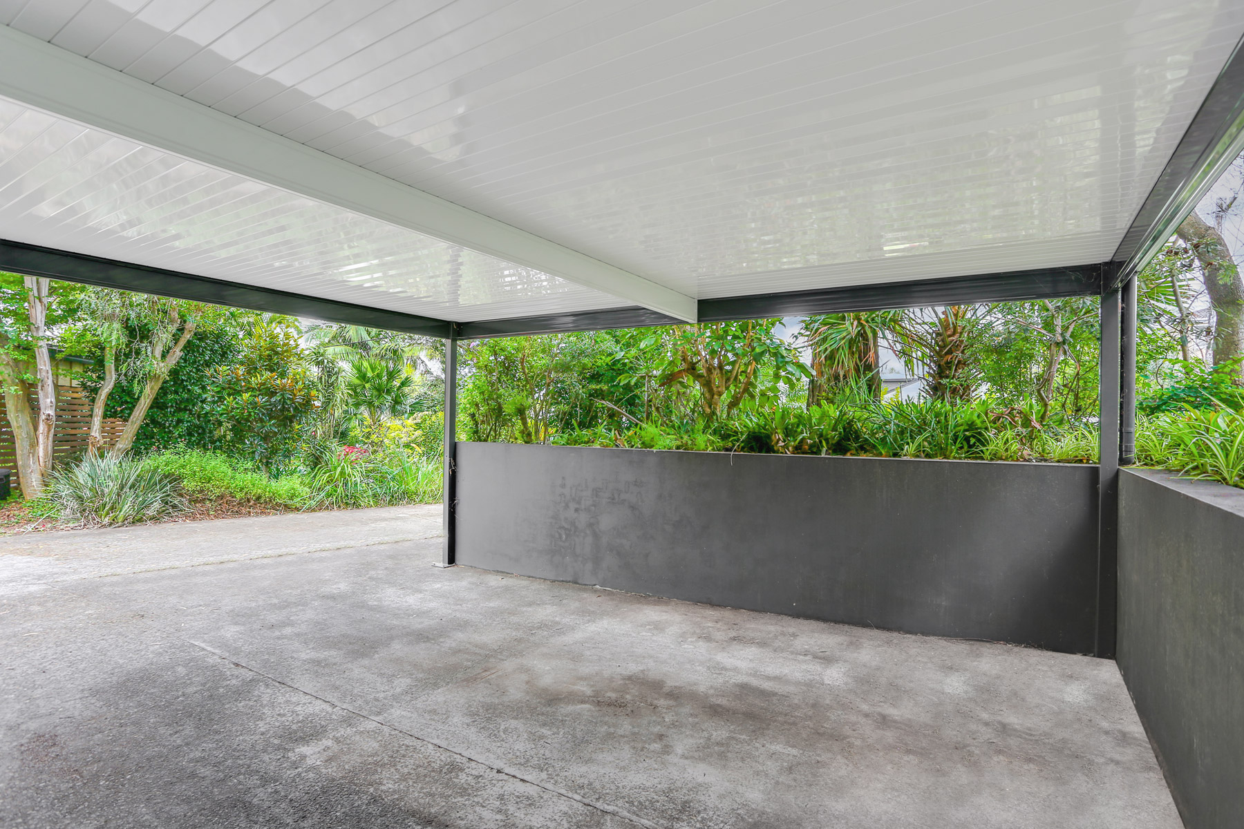 Flat Roof Carports in Sydney Modern and Durable