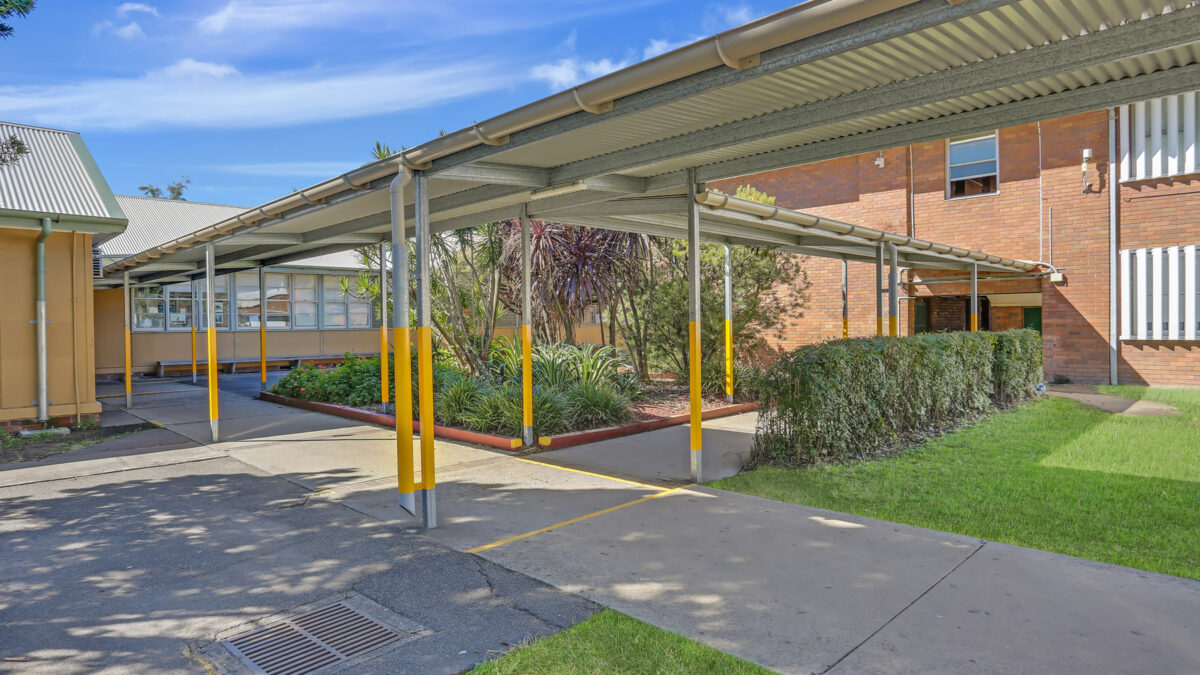 Covered walkway at Australian school campus